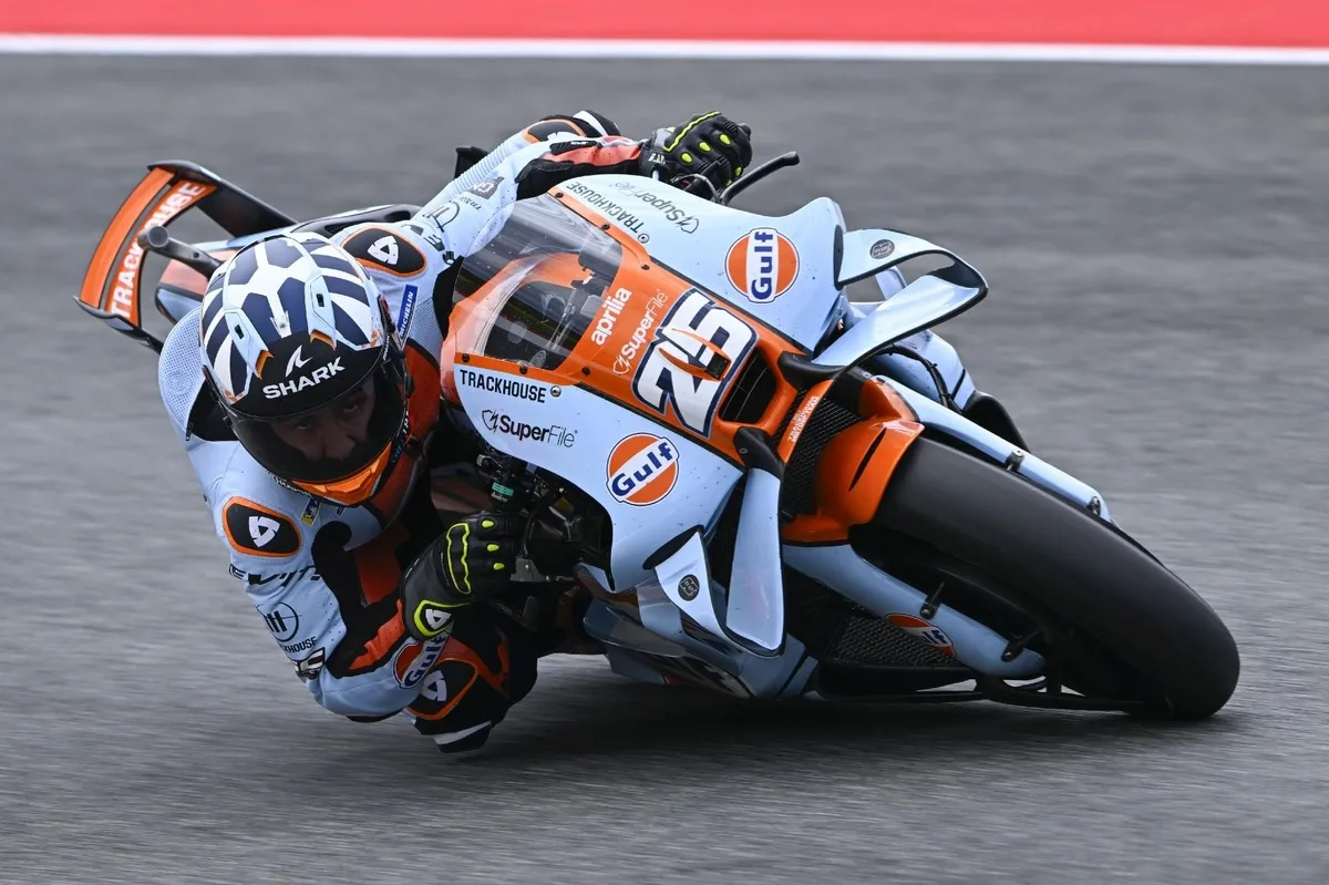 Raúl Fernández logra su primer triunfo en sprint con Aprilia en el GP de Italia