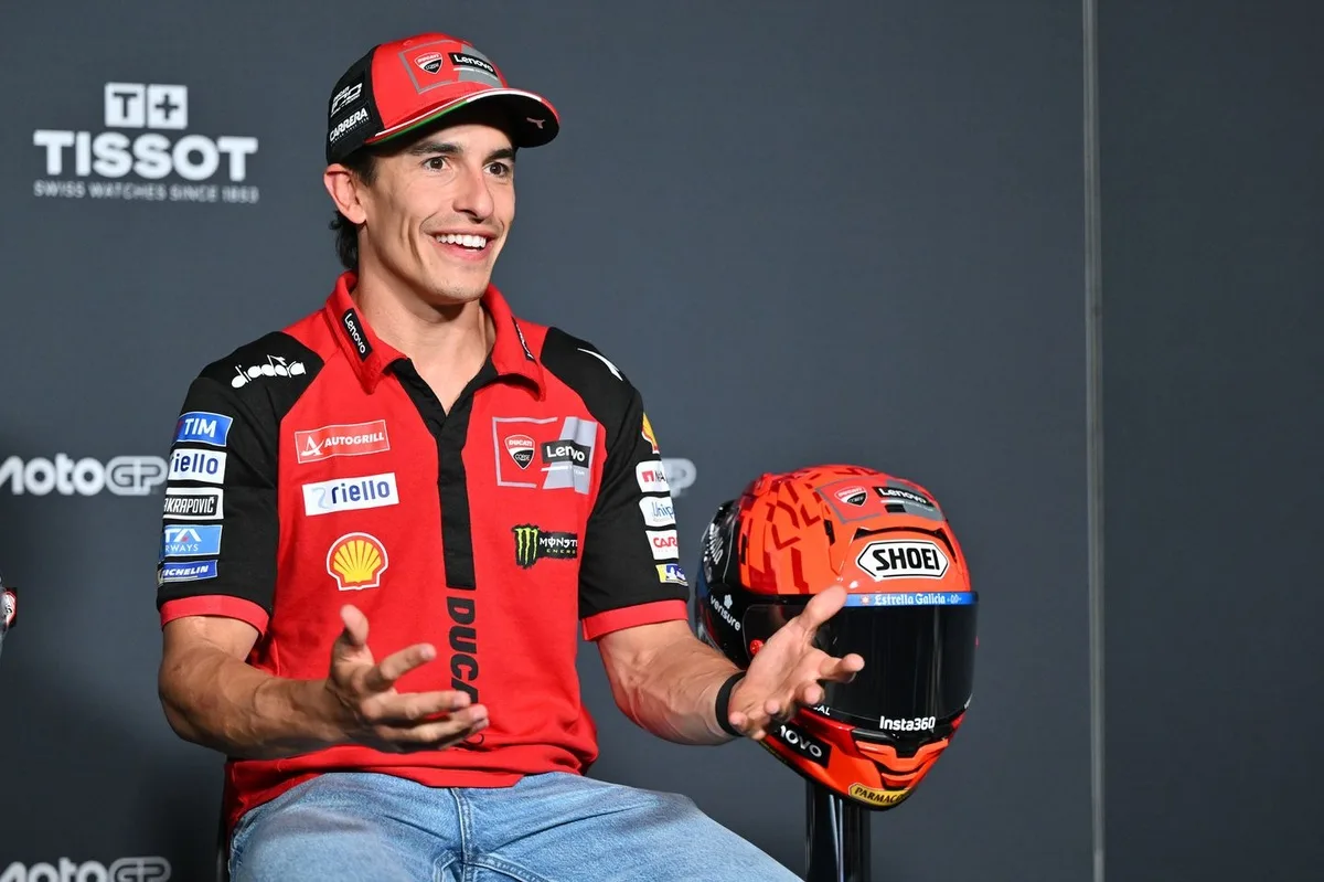 Márquez celebra 16 años en MotoGP con victoria en sprint