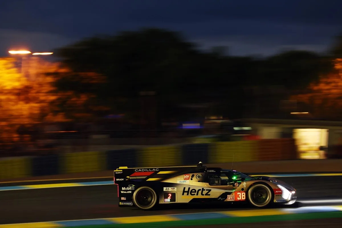 Cadillac logra la pole en Le Mans 2026 con ventaja mínima sobre BMW