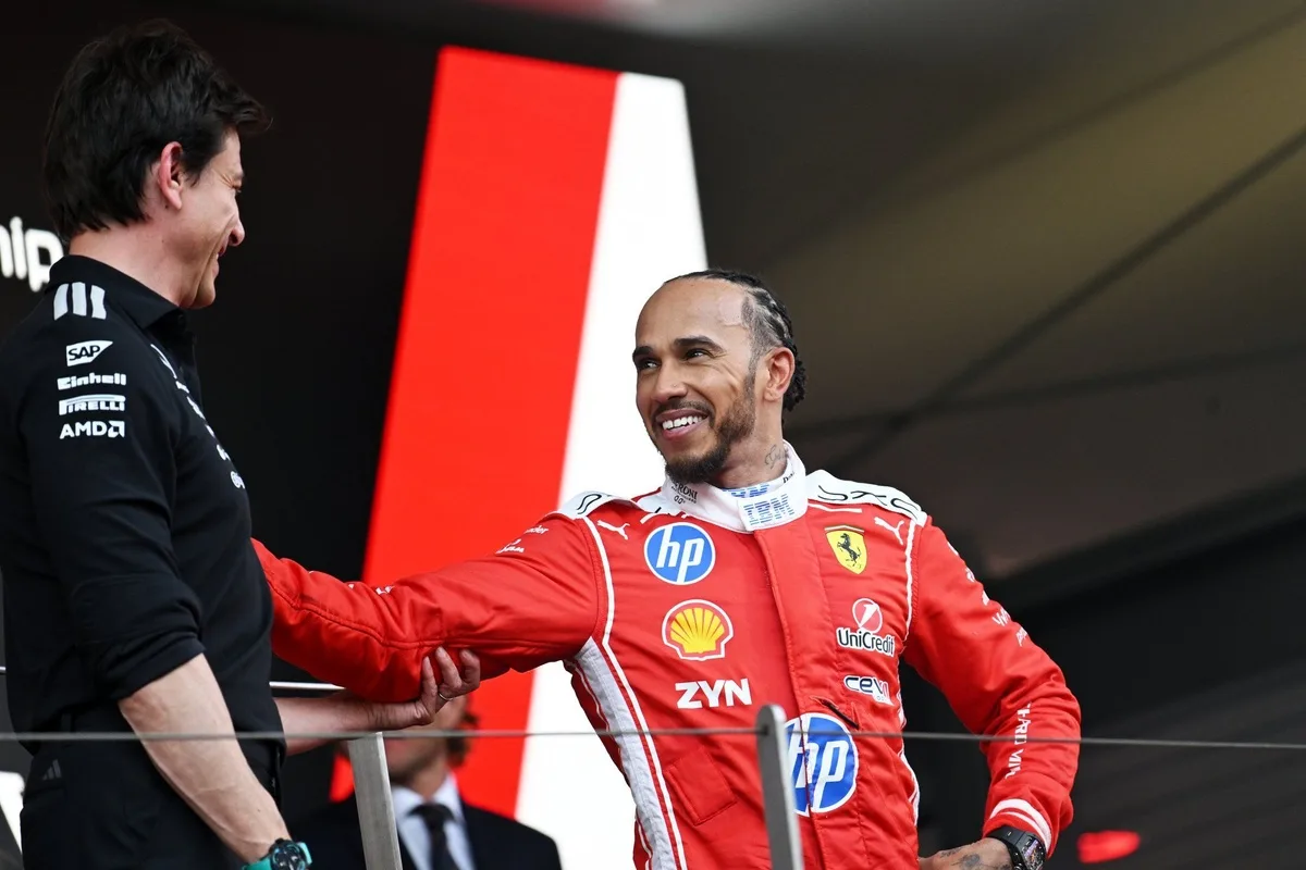 Hamilton sigue siendo una amenaza para Mercedes en la F1, advierte Wolff