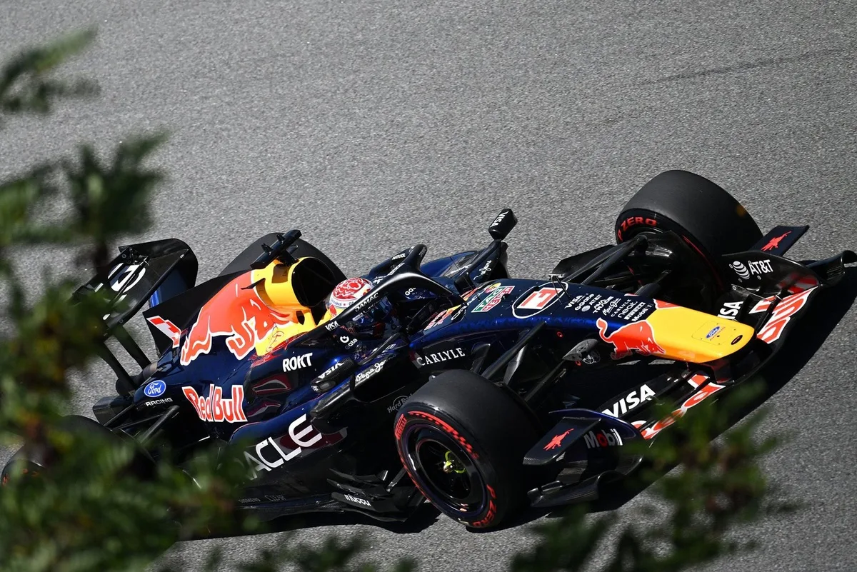 Red Bull enfrenta desafíos en Barcelona con estrategia diferente al resto