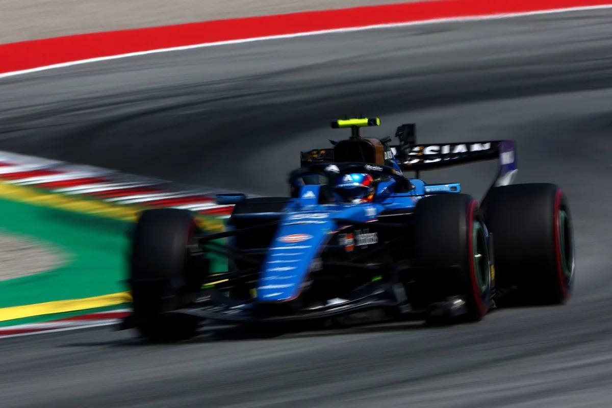 Sainz logra clasificarse en Barcelona pese a las limitaciones de su Williams