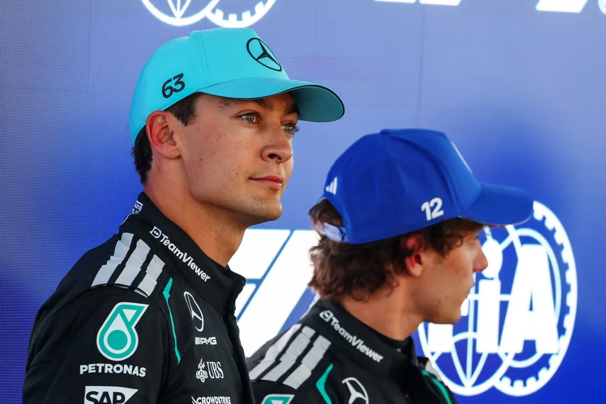 Russell encontró su camino: dejó de imitar a Antonelli y logró la pole