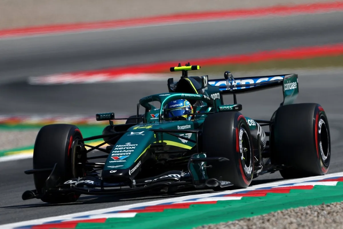 Alonso agotado por los problemas de Aston Martin tras quedar último en Barcelona