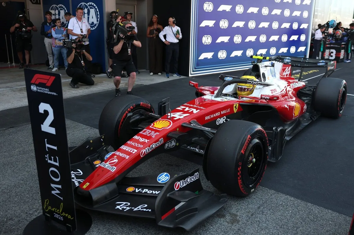 Hamilton logra su mejor calificación con Ferrari en Barcelona