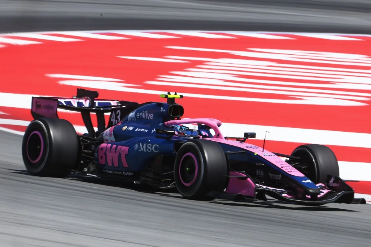 Colapinto pierde posiciones en Barcelona por penalización de la FIA