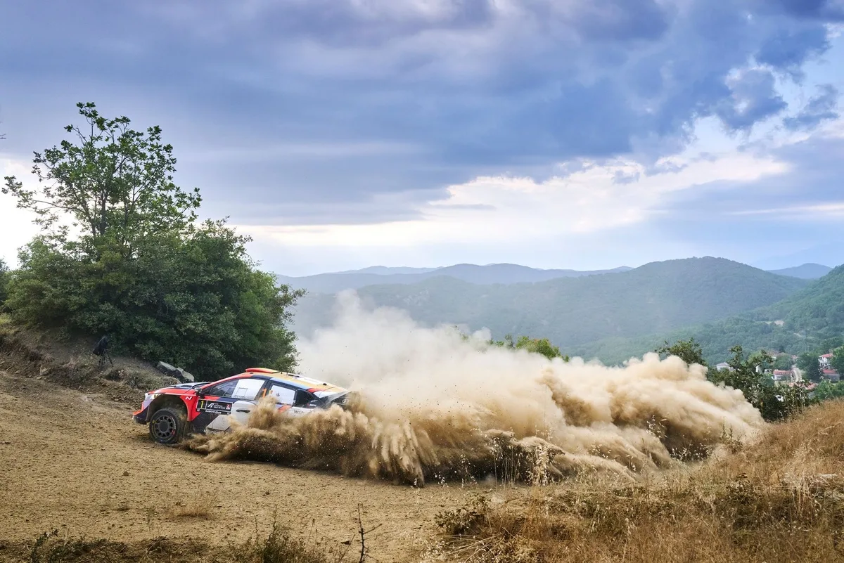 Rally Acrópolis: comienza la batalla en grava con siete pruebas consecutivas