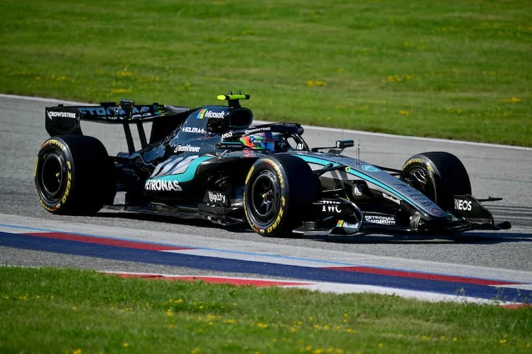 Antonelli domina los entrenamientos en Austria con Mercedes imparable