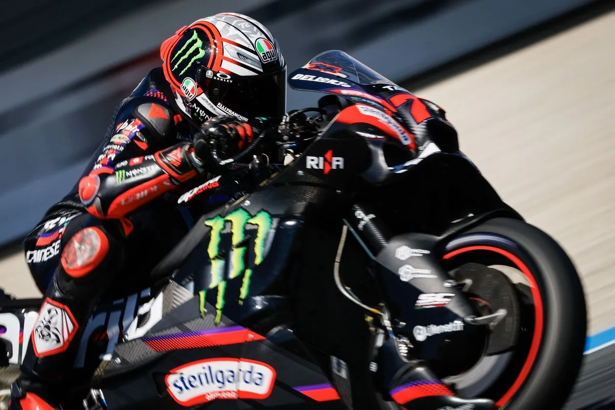Bezzecchi domina entrenamientos en Assen con mejor tiempo de la jornada