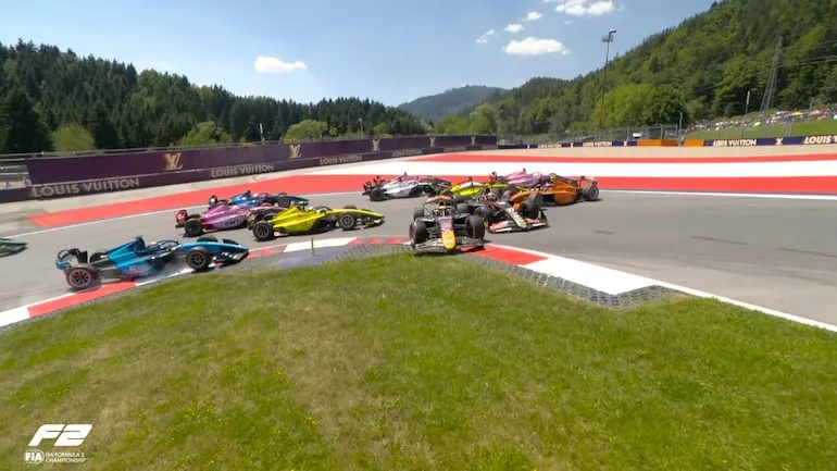 Duerksen no logra completar la carrera sprint en Austria