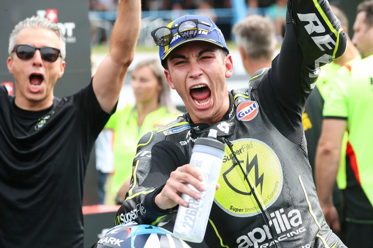 Piloto español negocia continuidad en equipo de motorsport tras recuperación