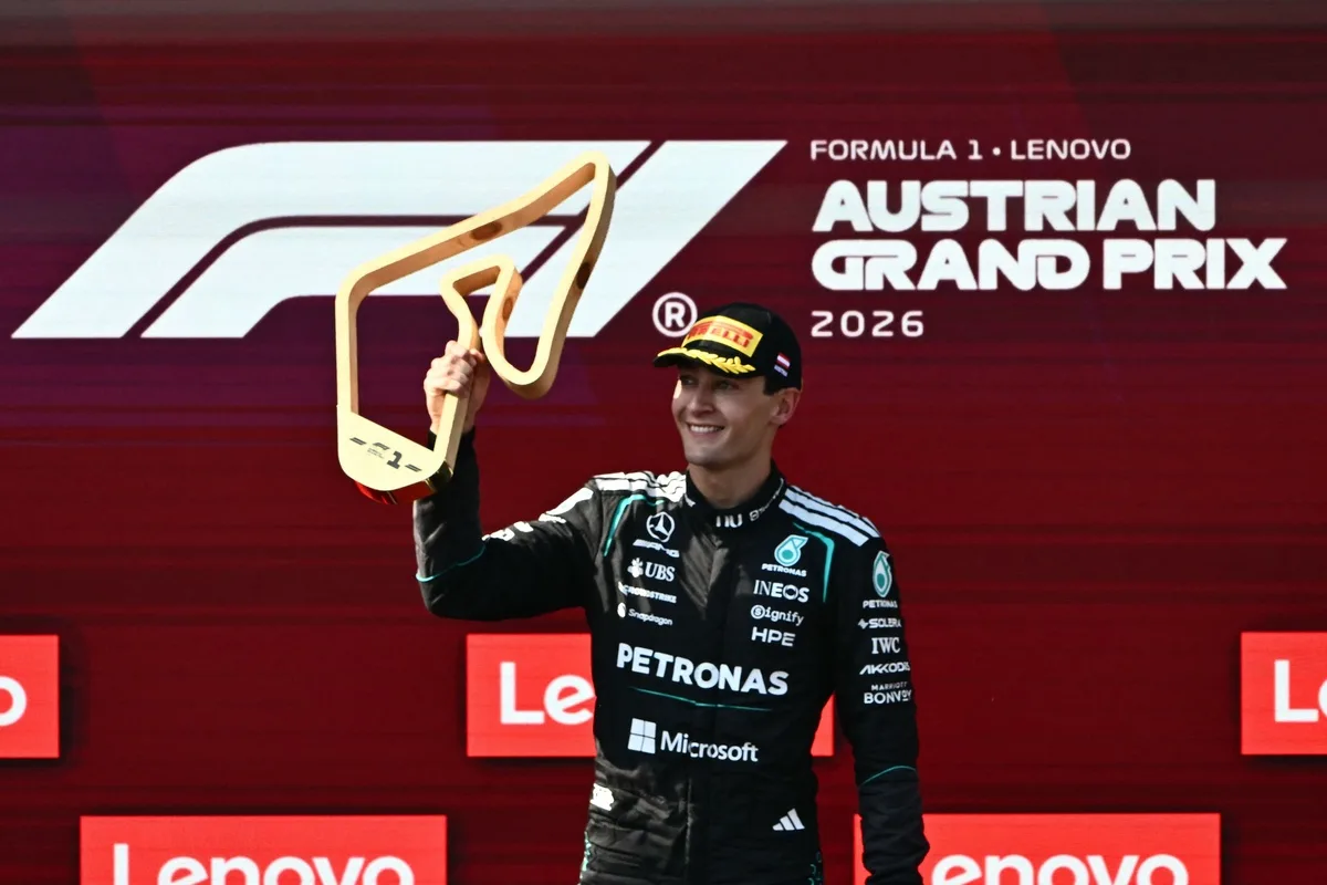 Russell domina en Austria y Wolff elogia su actuación "sin emociones"
