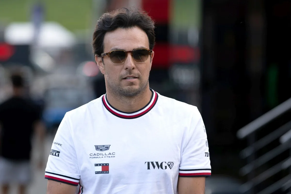Sergio Pérez rinde homenaje a víctimas de terremotos en Venezuela en la F1