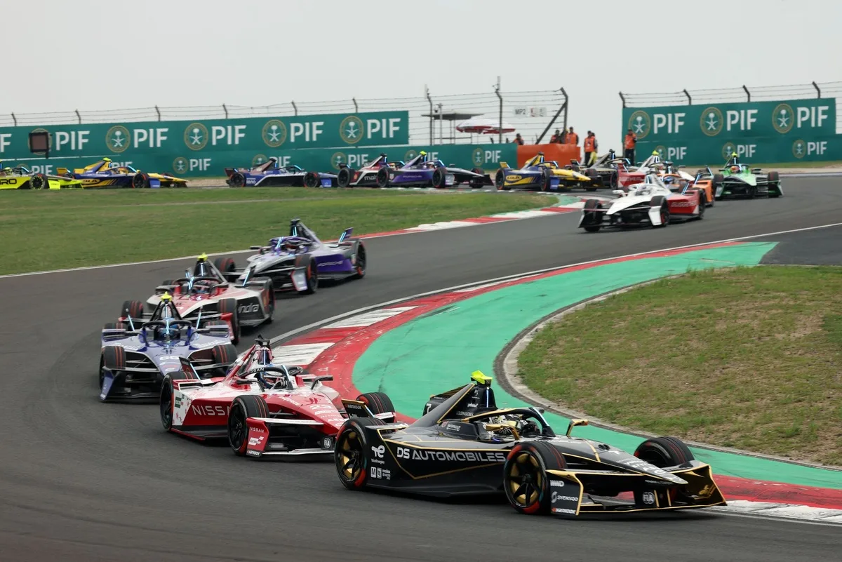 Fórmula E en Shanghái: doble carrera y emoción en la recta final de la temporada
