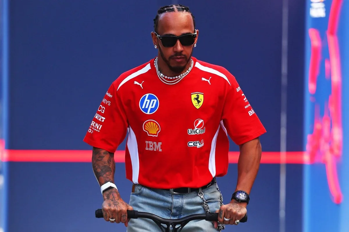 Hamilton advierte sobre desafíos aerodinámicos en Silverstone con Ferrari