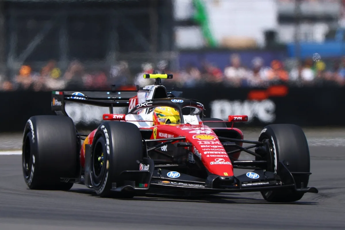 Hamilton domina los entrenamientos en Silverstone rumbo al GP de Gran Bretaña