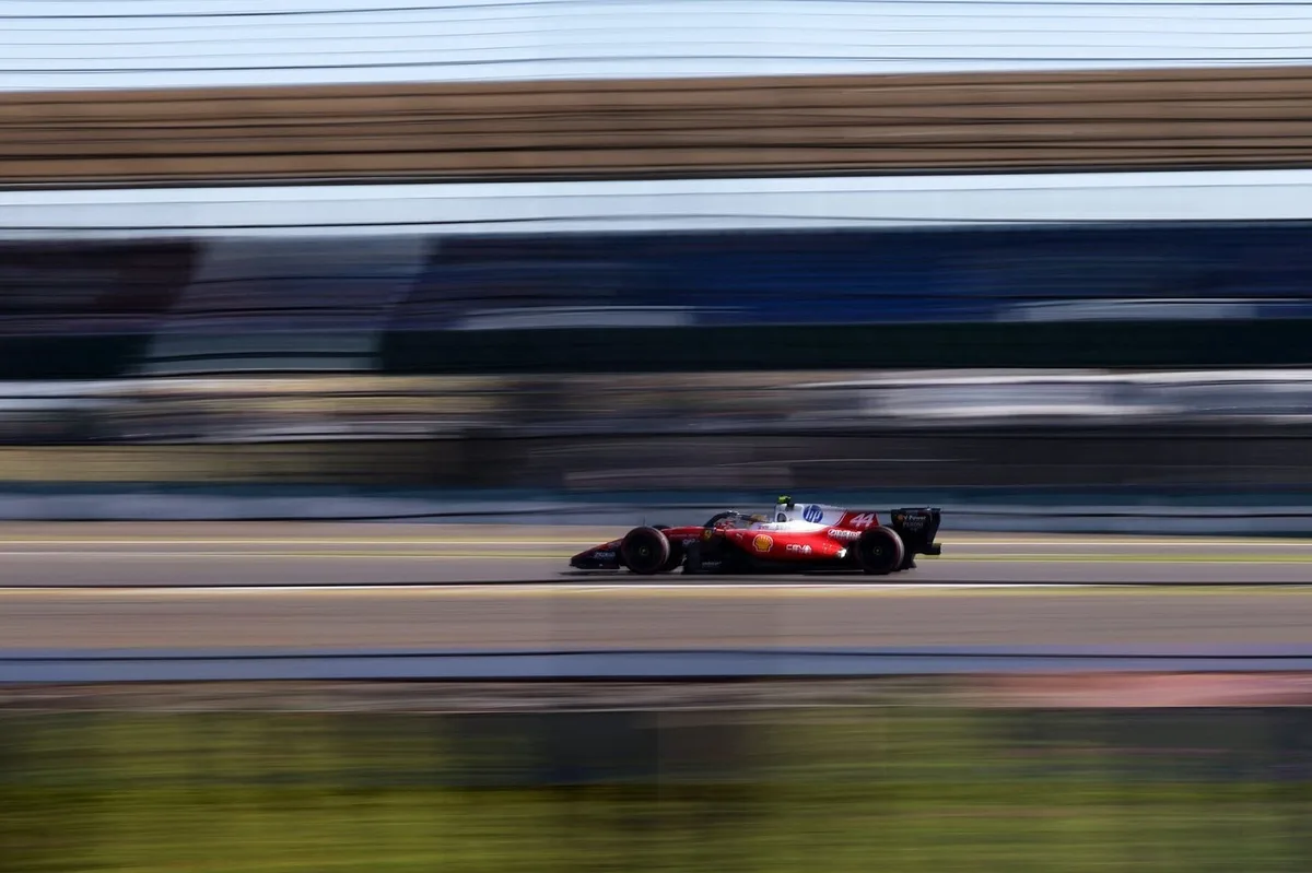 Hamilton lidera la grilla de la carrera sprint del GP británico 2026