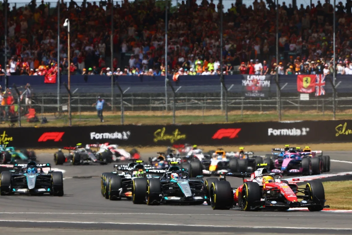 Antonelli domina en Silverstone y parte desde la pole en el GP de Gran Bretaña