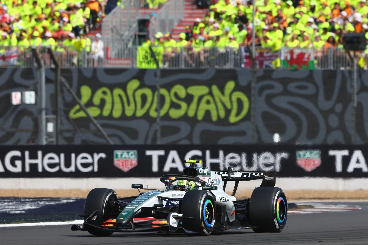 Norris critica duramente el McLaren: "Uno de los autos más difíciles de pilotar"