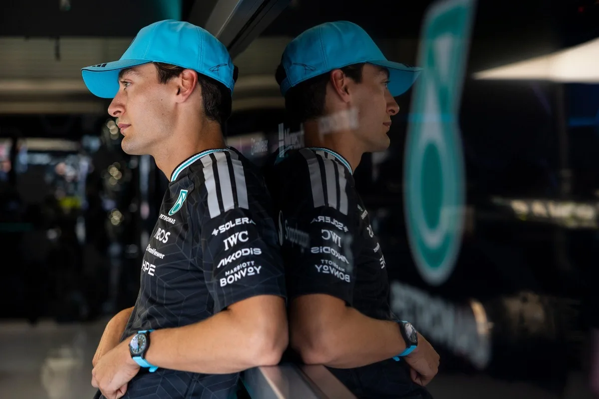 Russell reconoce los desafíos técnicos que limitan su rendimiento en F1 2026