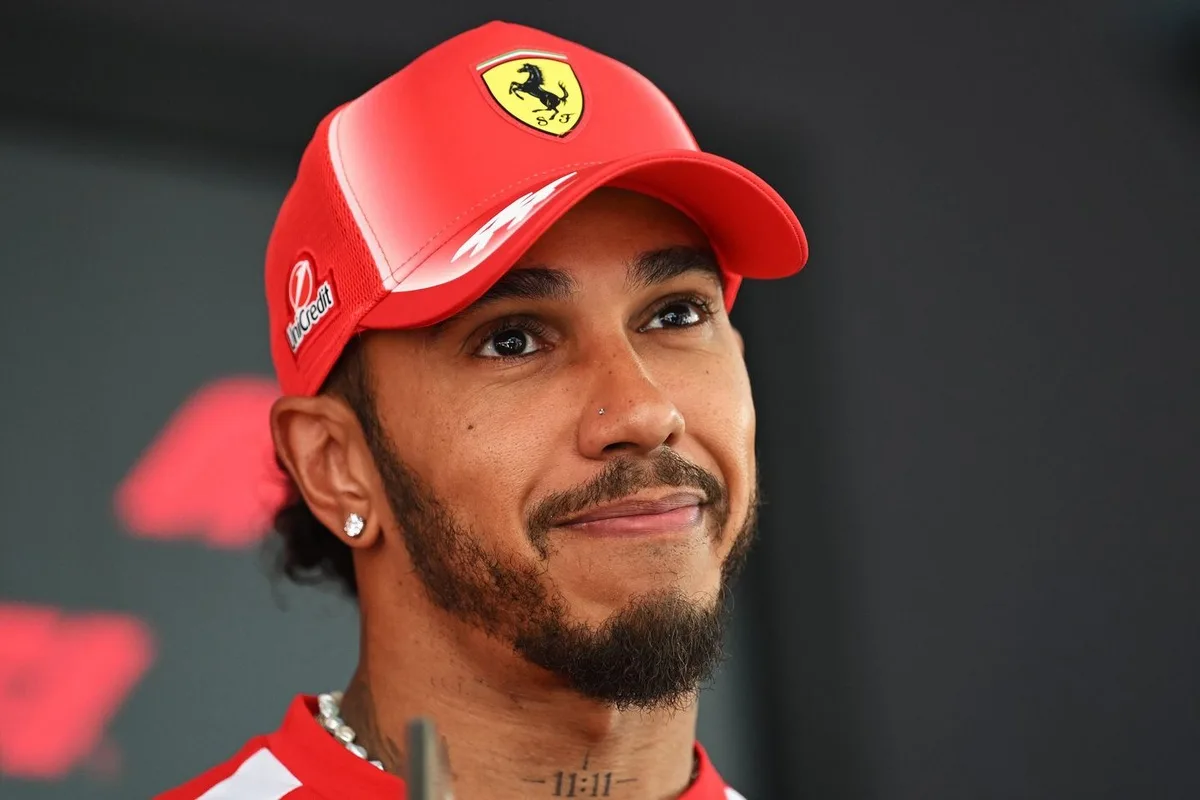 Lewis Hamilton demuestra su lado humano en el GP de Bélgica