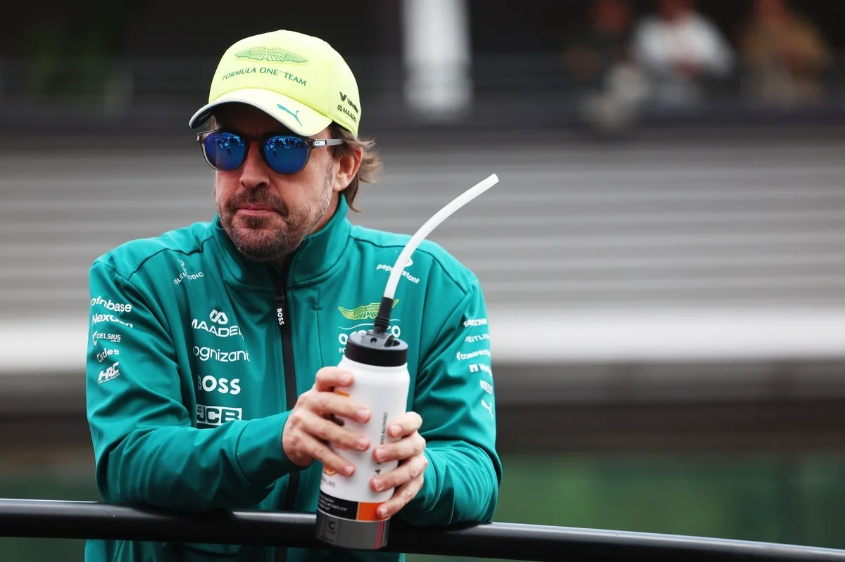 Alonso prioriza el reglamento de F1 sobre el desempeño de Aston Martin