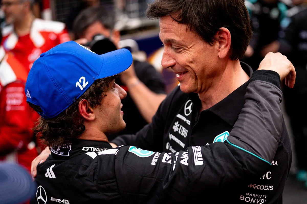 Mercedes enfrenta el dilema de equilibrar ambiciones con dos pilotos de élite