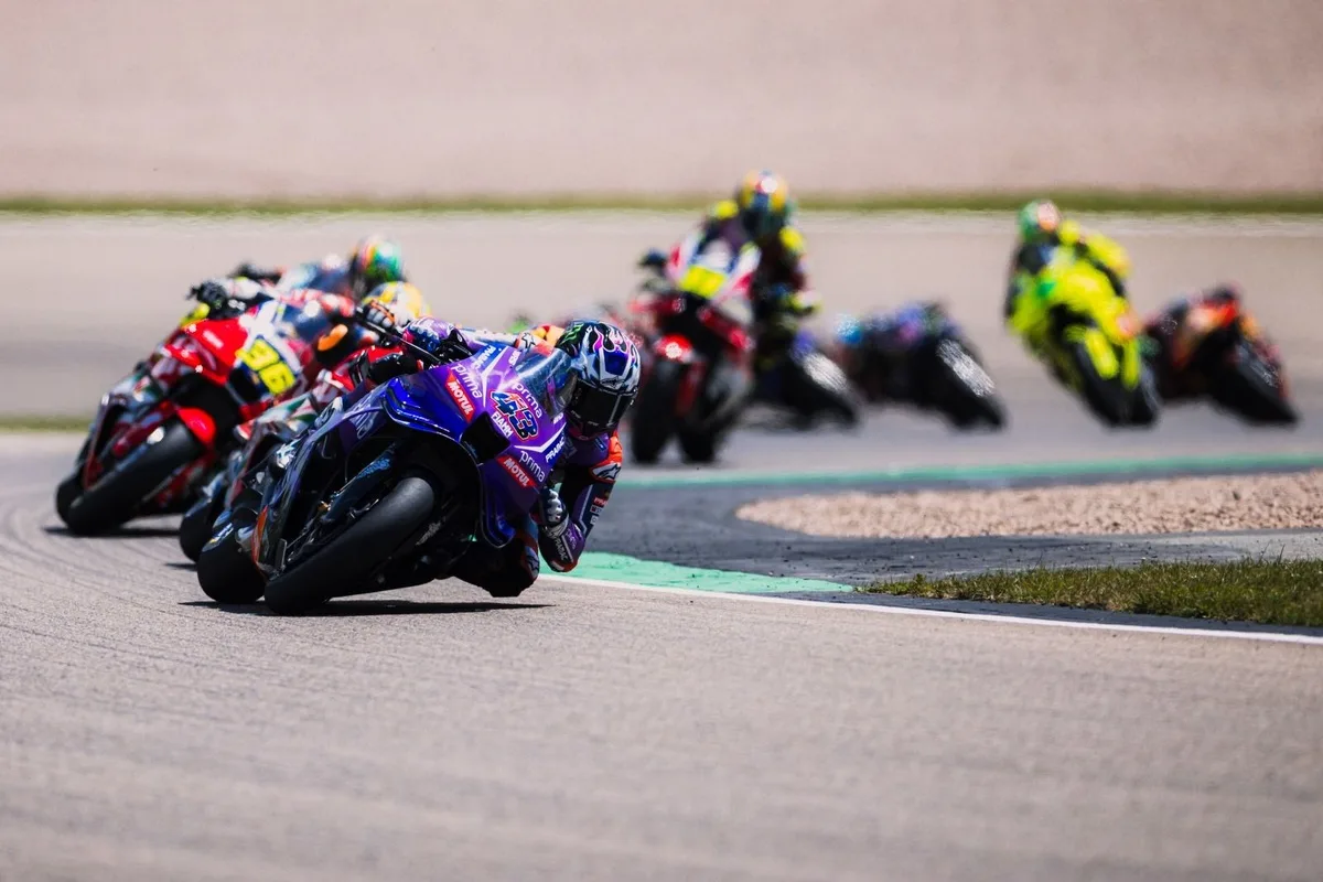 Sachsenring: el circuito más exigente y cerrado del calendario de MotoGP