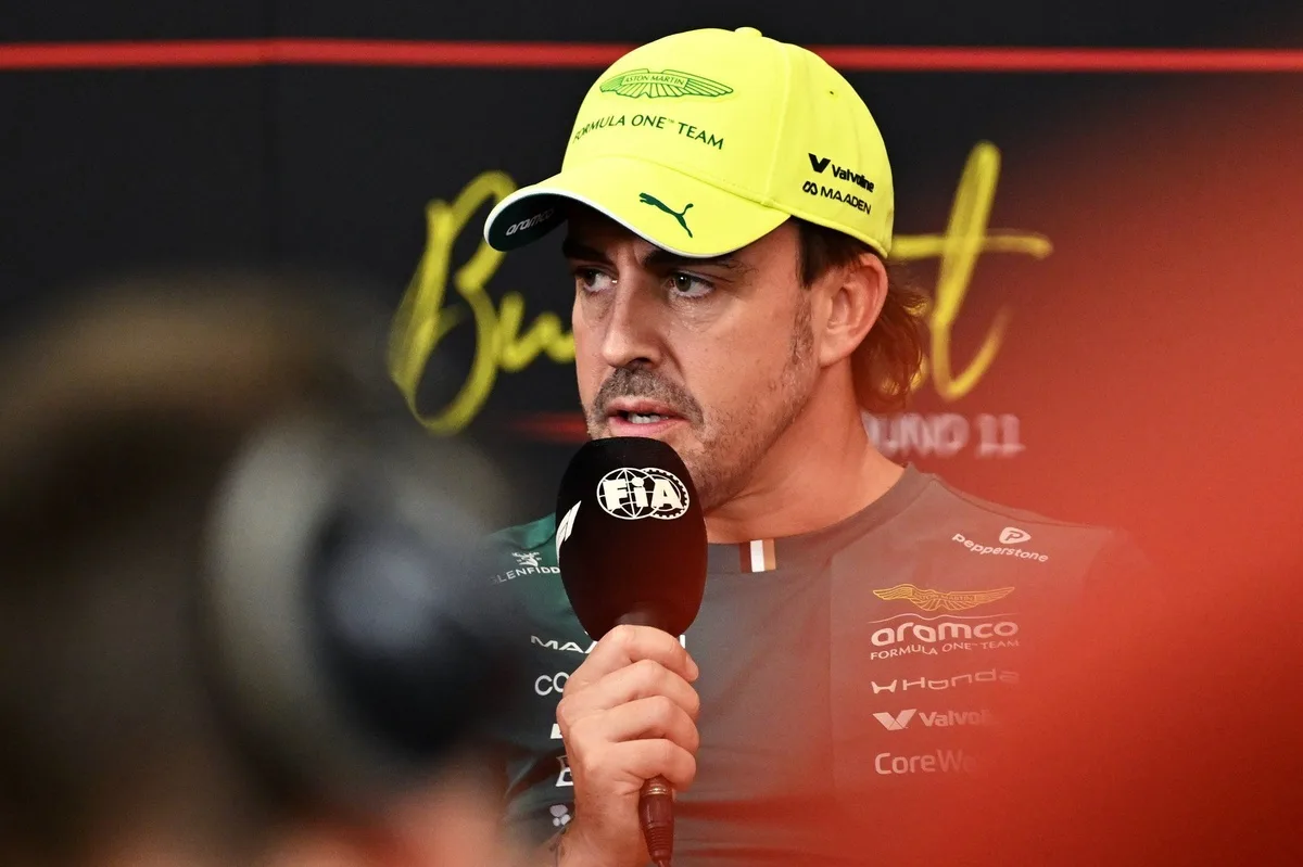Alonso mantiene expectativas moderadas con el nuevo Aston Martin en Hungría