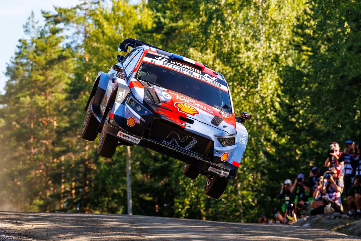Fourmaux domina la Superespecial de Harju en el WRC de Finlandia 2026