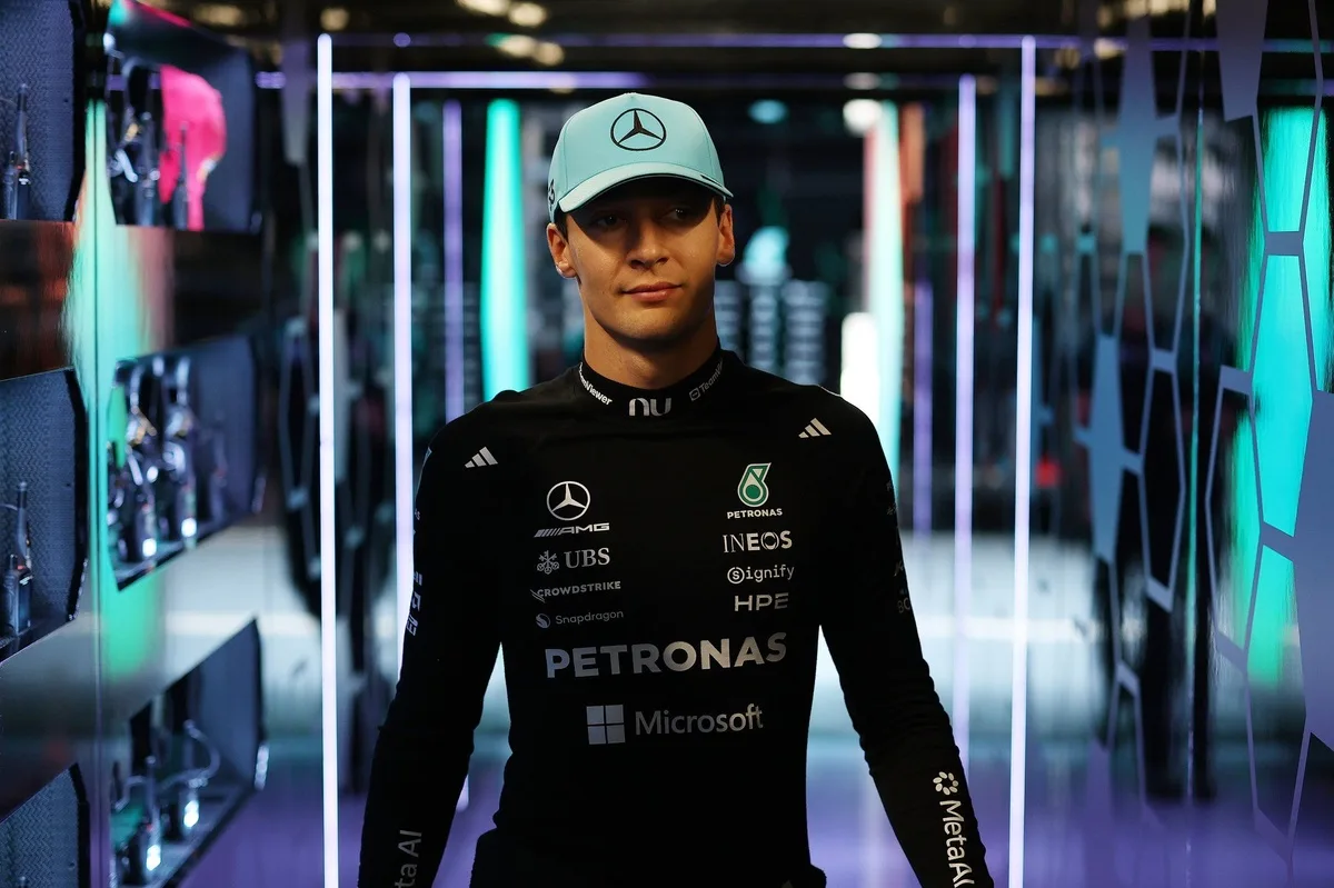 Russell apunta al optimismo en Mercedes tras la mitad de la temporada F1 2026