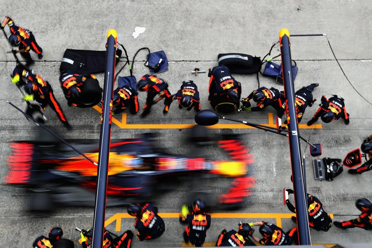 Pirelli se prepara para el GP de Bahréin en Sepang con estrategia especial