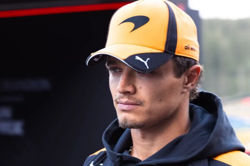 Campeón mundial de F1 relata persecución de paparazzi durante 40 minutos