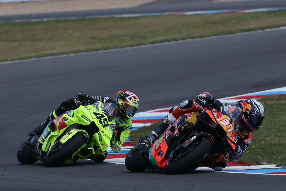 Stoner aconseja a Acosta: la paciencia clave para dominar MotoGP