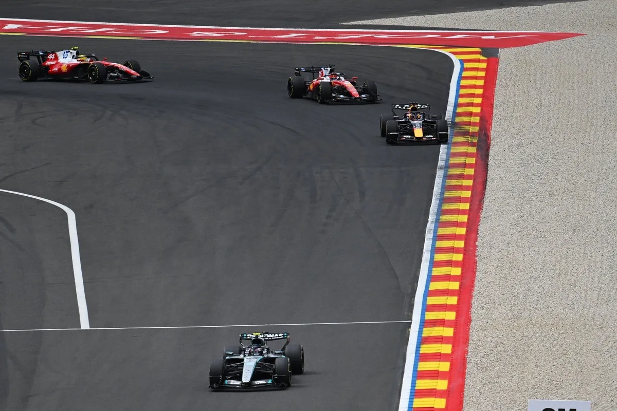 Mercedes planea nuevas mejoras para la segunda mitad de la temporada 2026