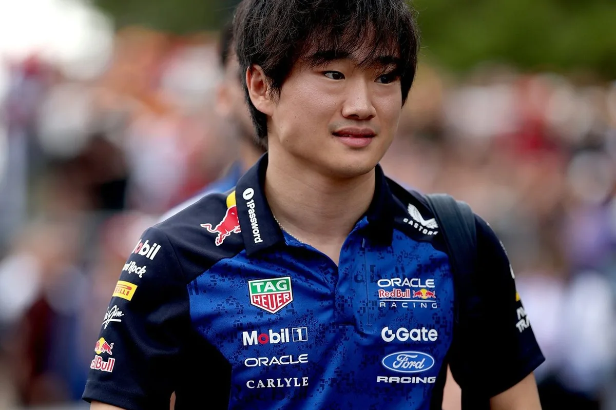 Yuki Tsunoda negocia su salto a IndyCar para 2027 con Meyer Shank Racing