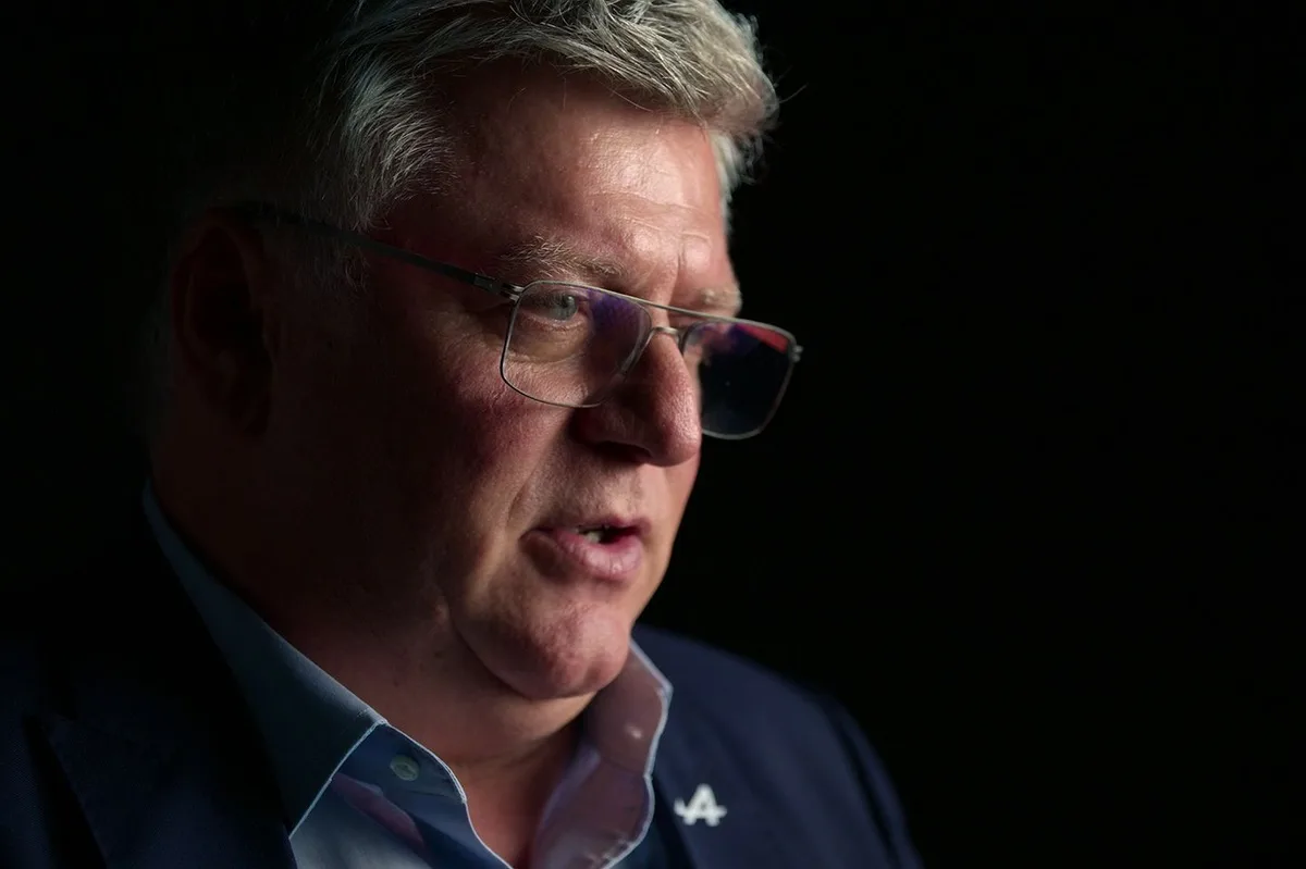 Exjefe de equipo de F1 revela el curioso método para advertir sobre micrófonos