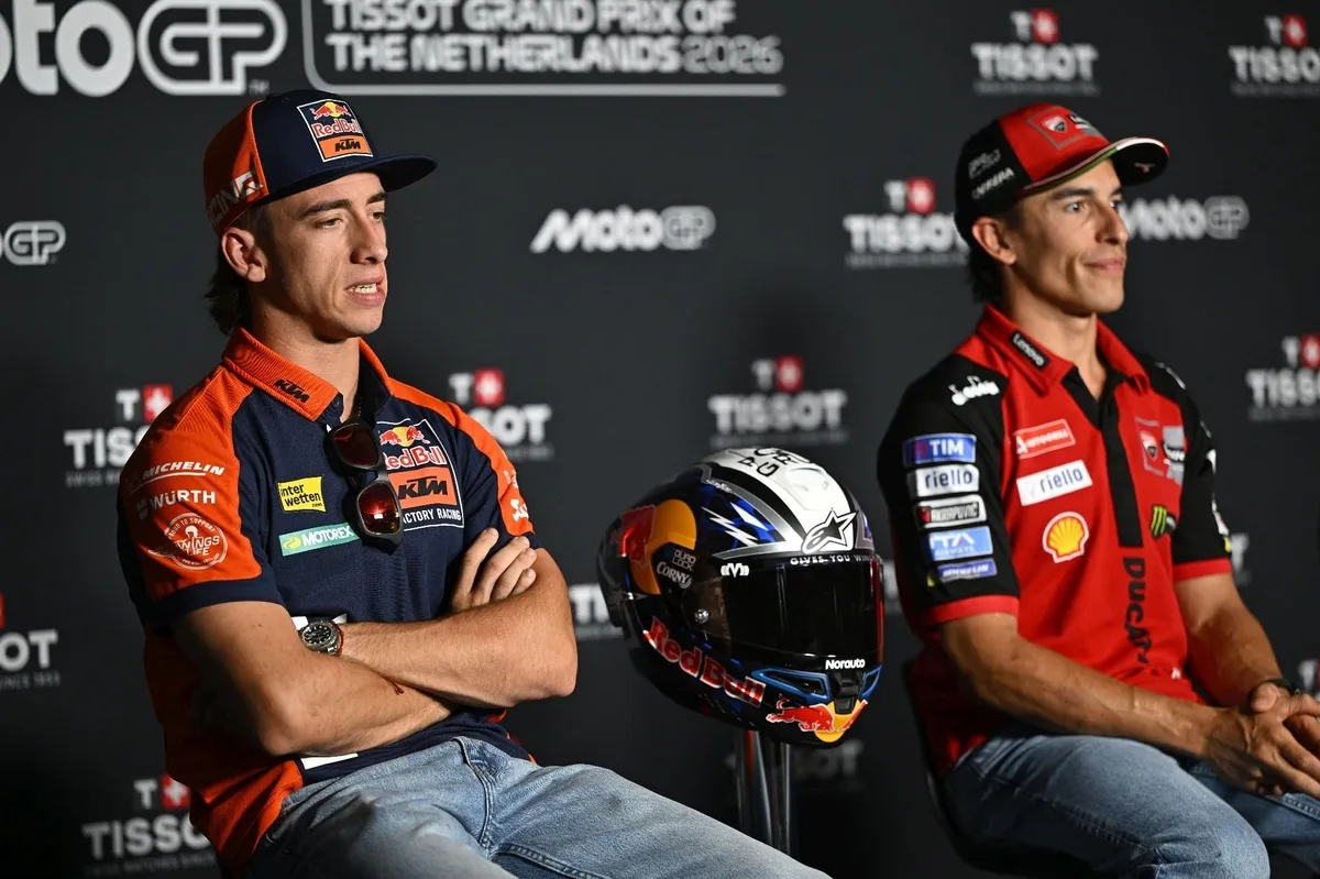 Acosta inicia su era en Ducati mientras Márquez cierra su etapa competitiva