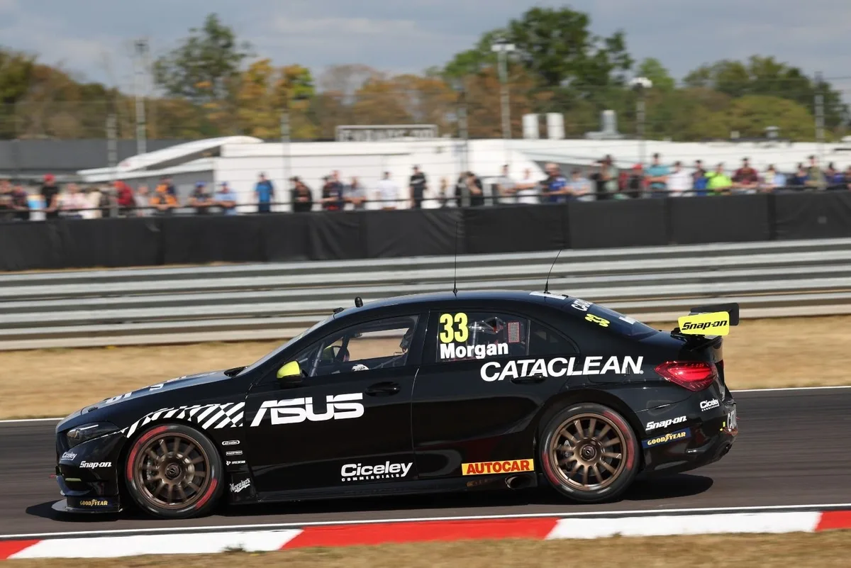 Dominio Mercedes en el automovilismo británico: dupla ganadora en Donington