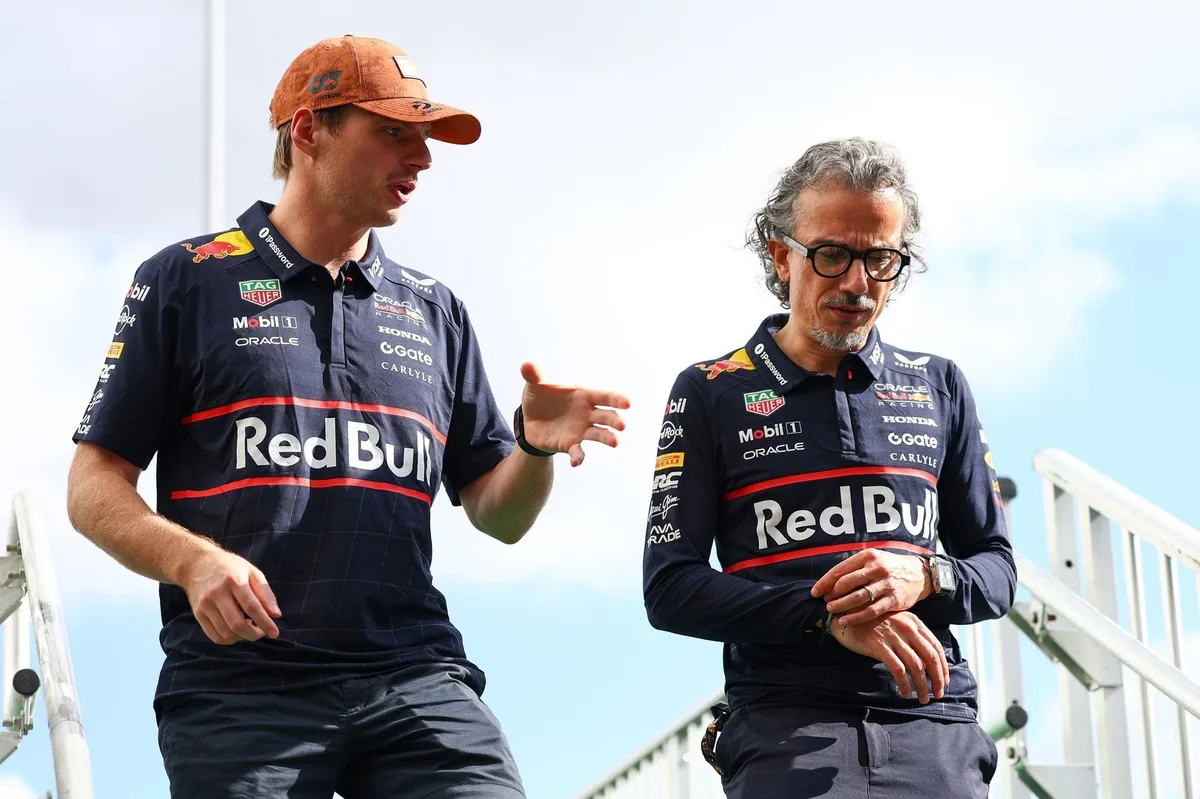 Verstappen renueva con Red Bull hasta 2030 y respalda liderazgo de Mekies