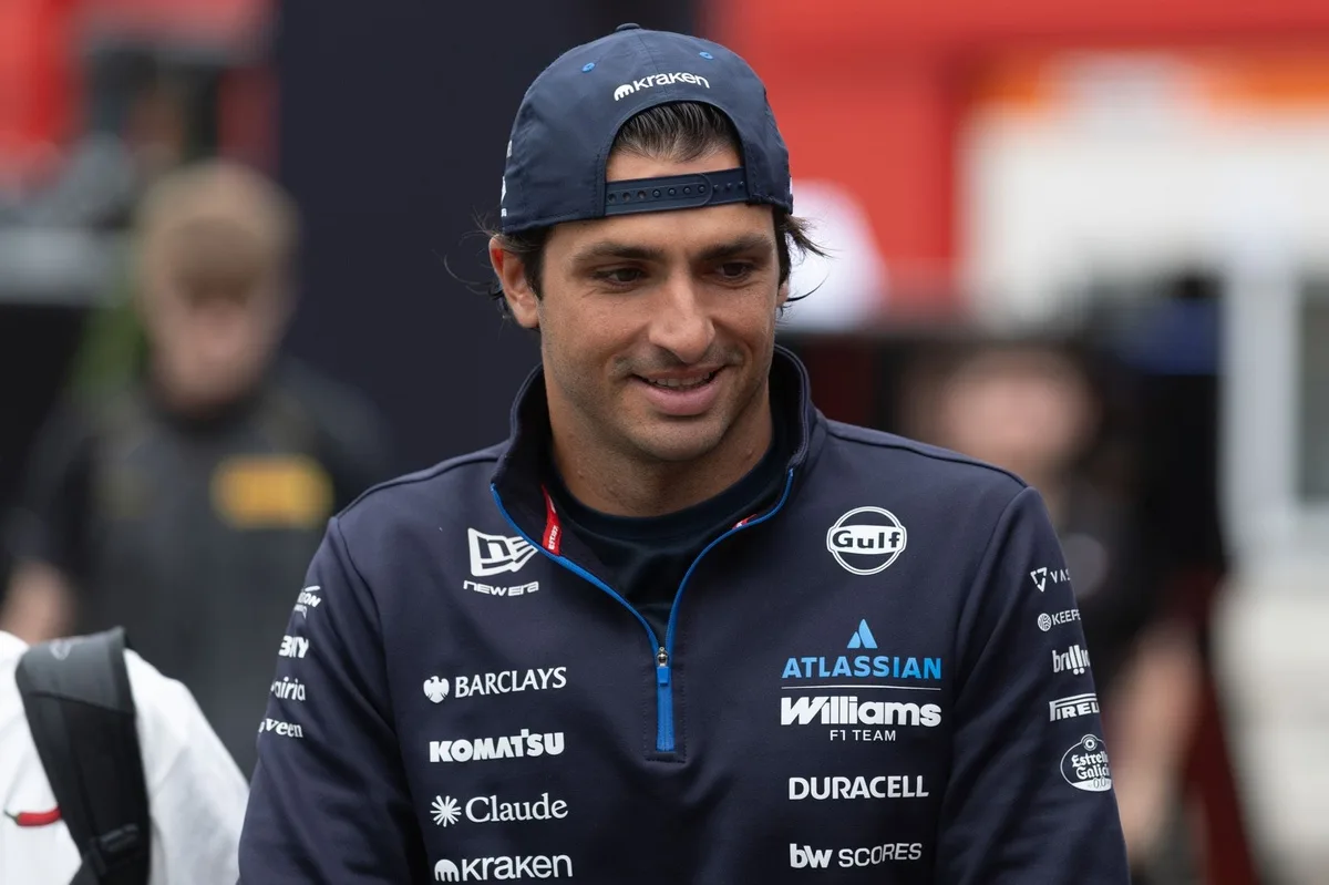 Williams enfrenta crisis de rendimiento: Sainz admite estar lejos del ritmo competitivo