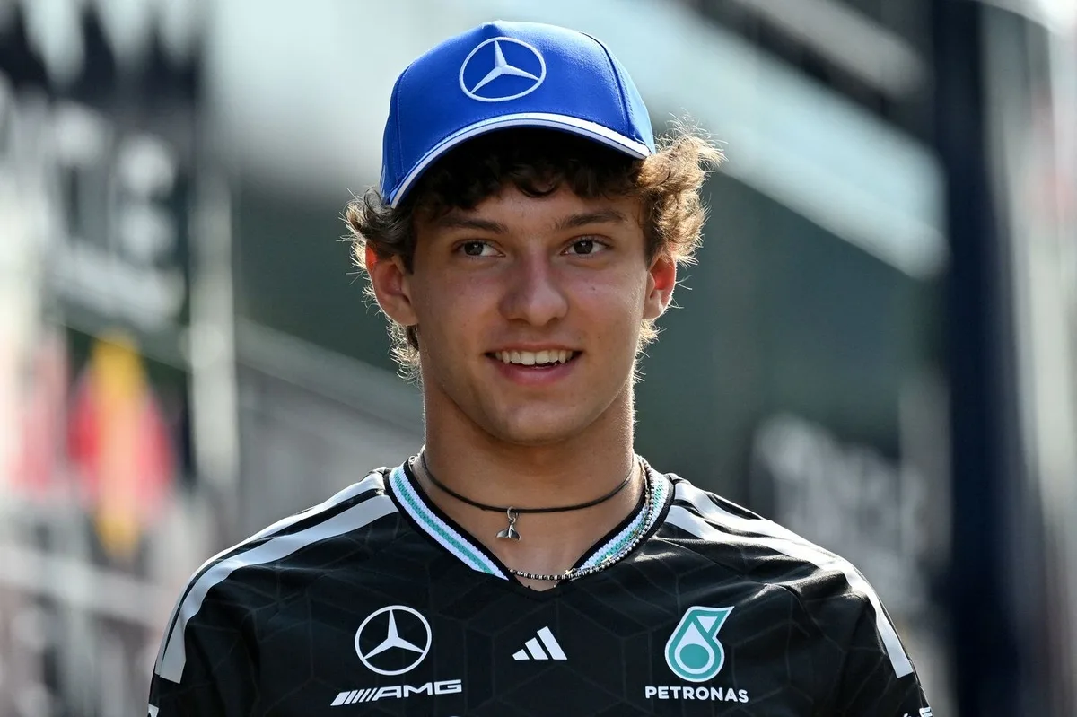 Rosberg advierte a Antonelli sobre los desafíos mentales de pelear por el título