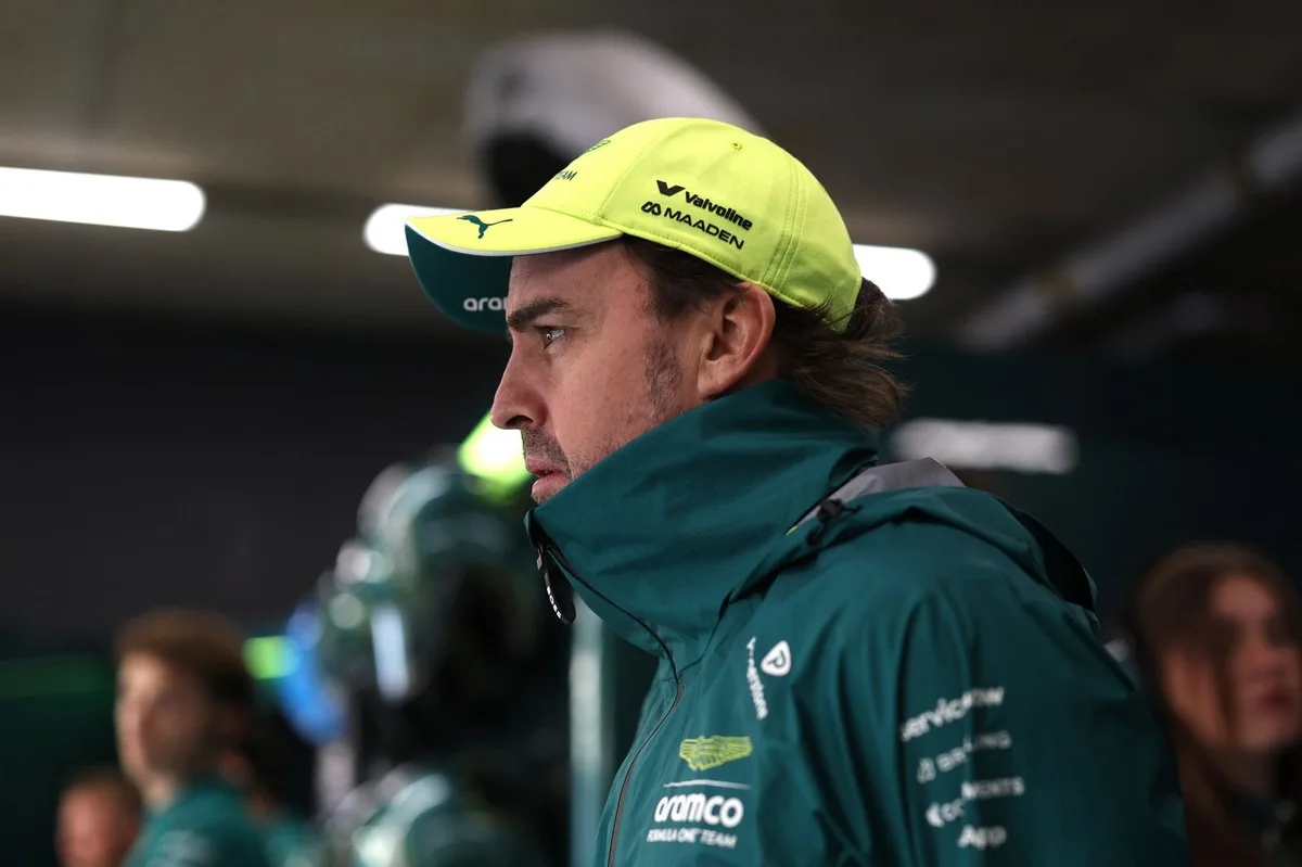Alonso demuestra su calidad en Zandvoort con estrategia ganadora