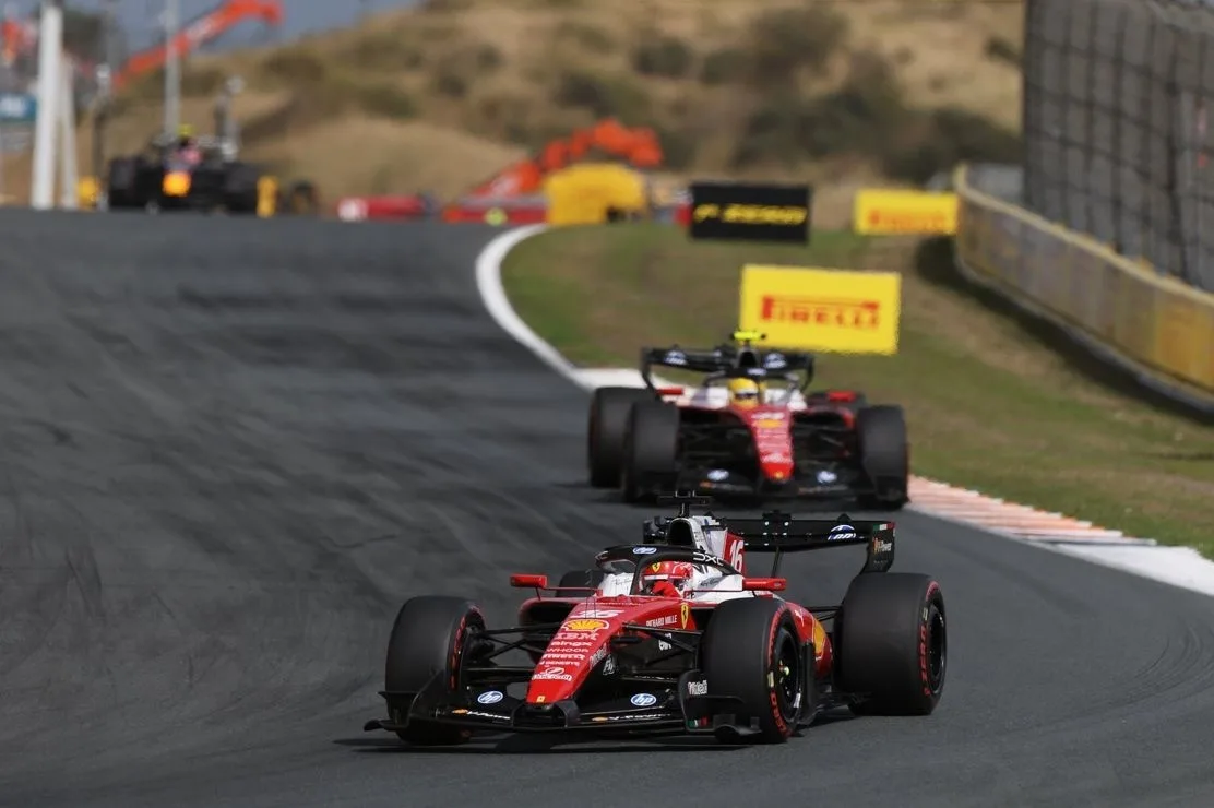 Ferrari explica las decisiones tácticas que frustraron a Hamilton en Zandvoort