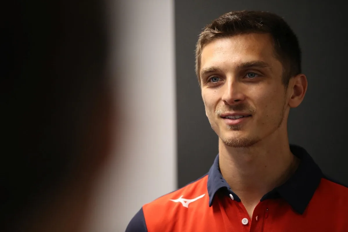 Luca Marini seguirá en MotoGP con Tech3 KTM hasta 2026