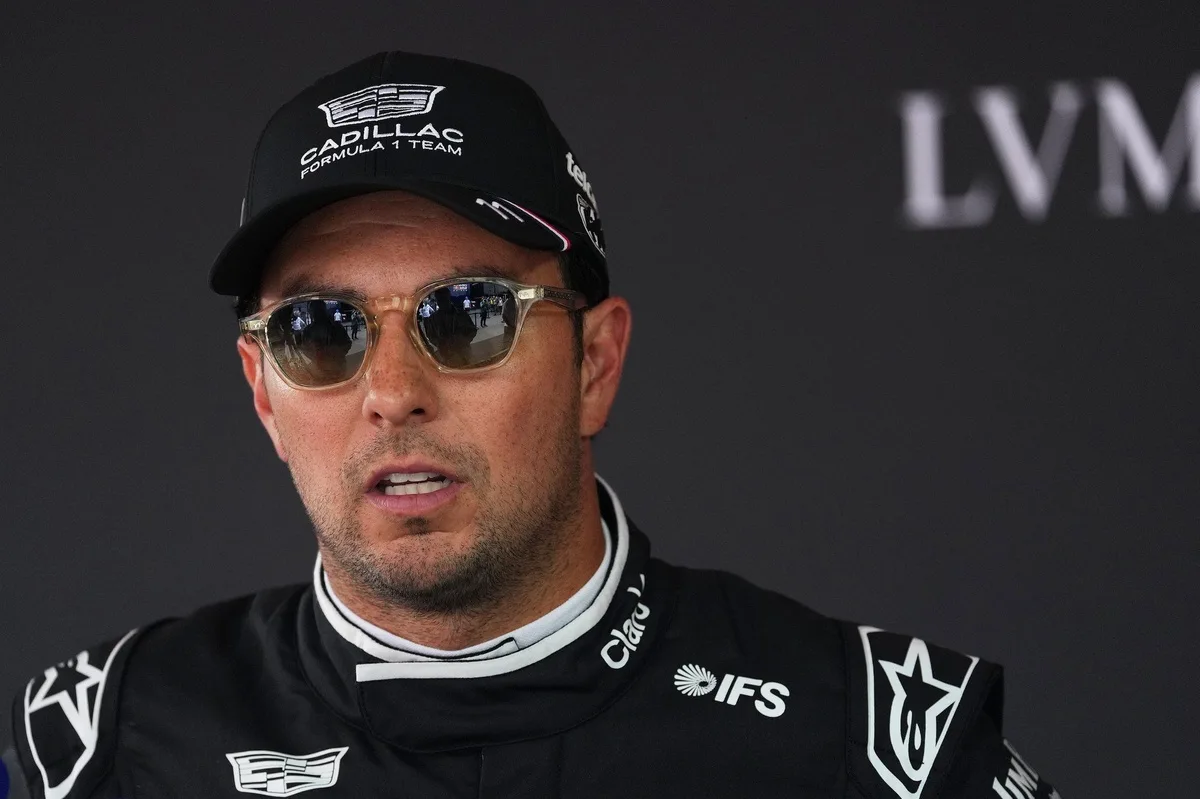 Sergio Pérez regresa a la F1 con Cadillac: ambiciones y desafíos en nuevo proyecto