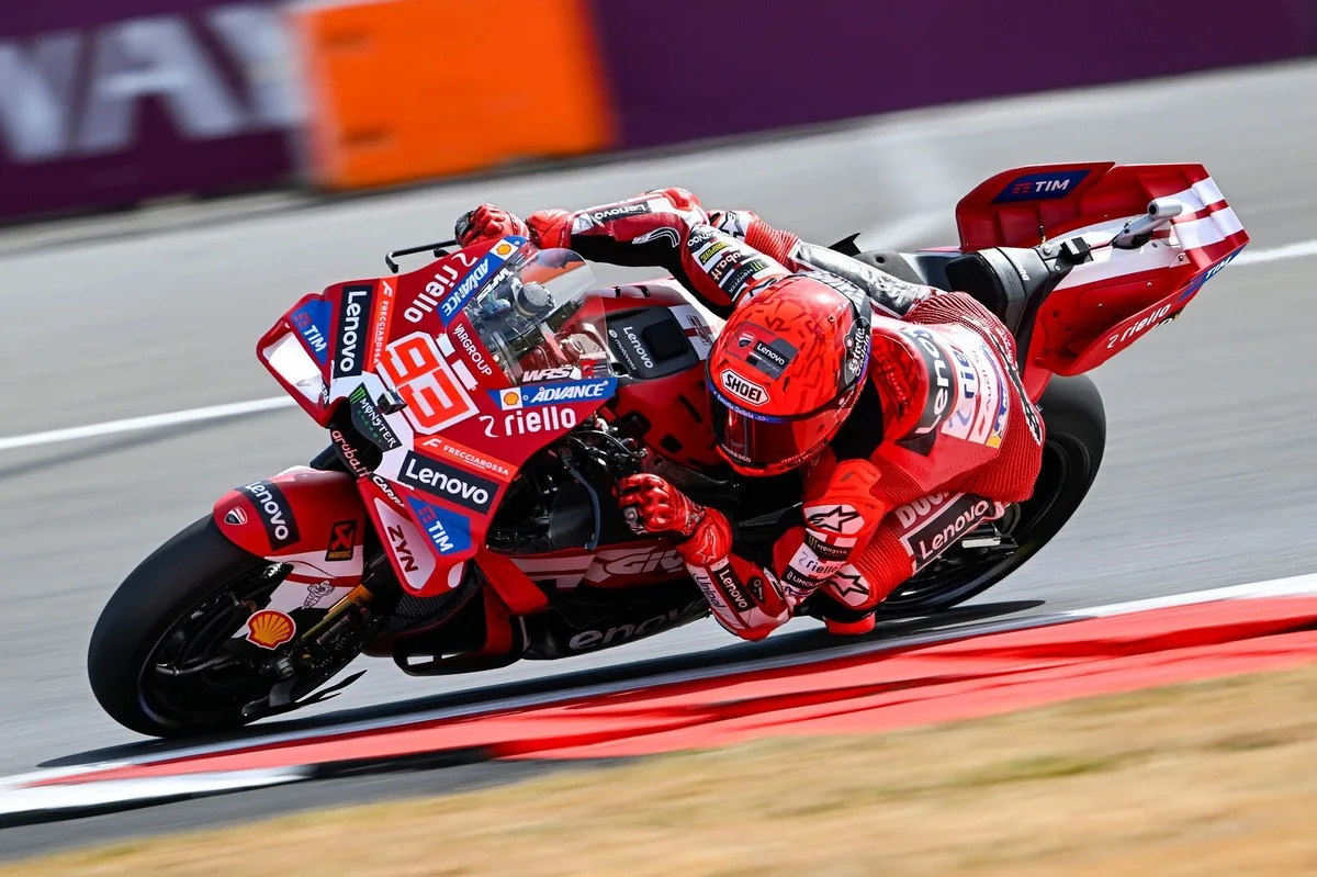 Márquez domina los entrenamientos libres del GP de Aragón en MotoGP