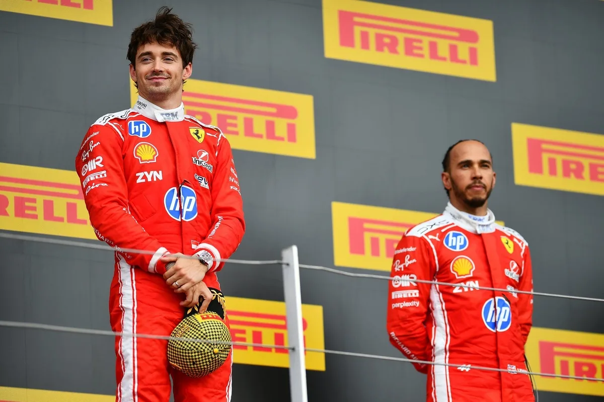 Ferrari debe respaldar a Hamilton sobre Leclerc, advierte Steiner