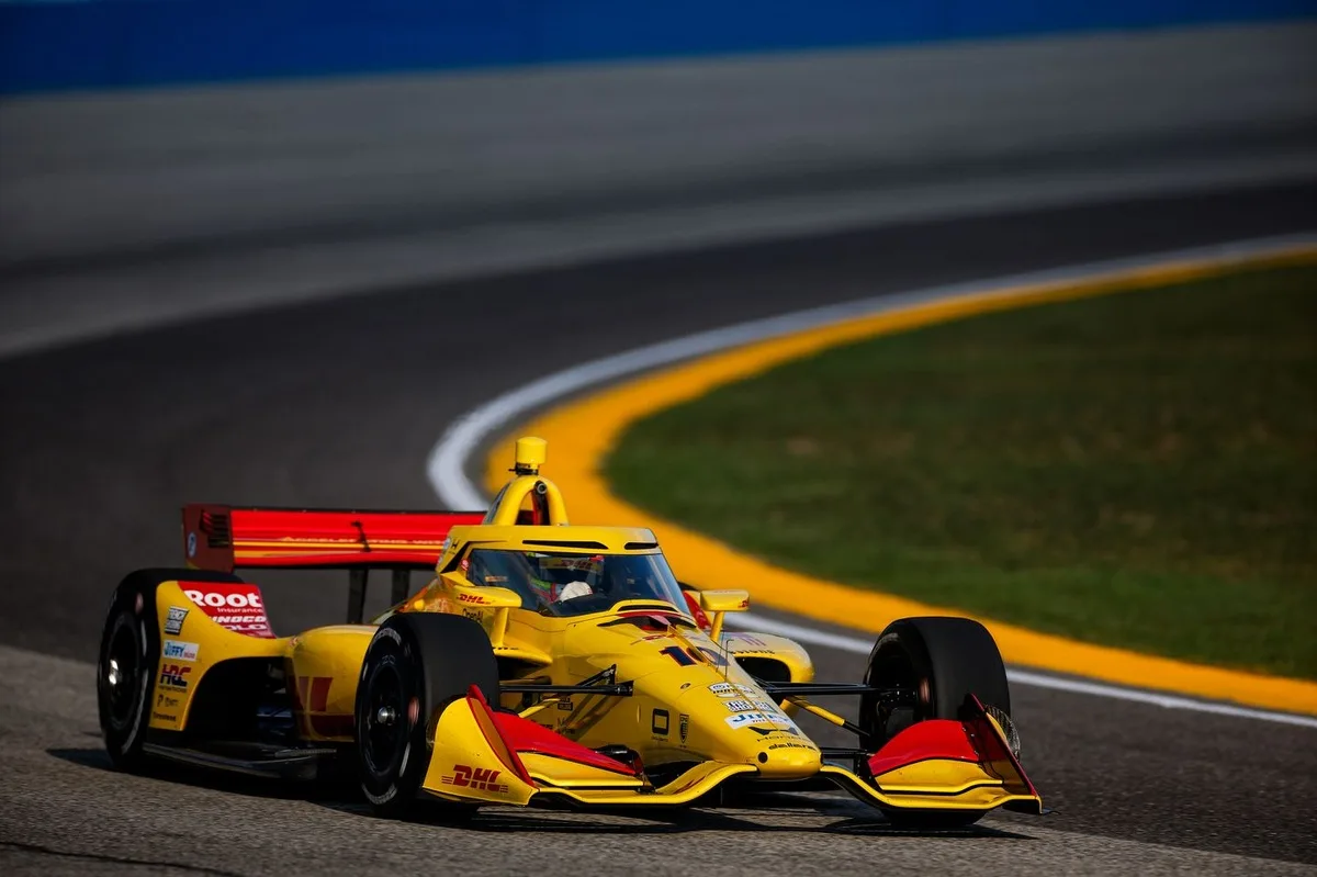 Palou y McLaughlin dominan las clasificaciones en Milwaukee de la IndyCar