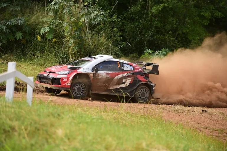 Pajari mantiene el liderato en la segunda etapa del Rally del Paraguay 2026